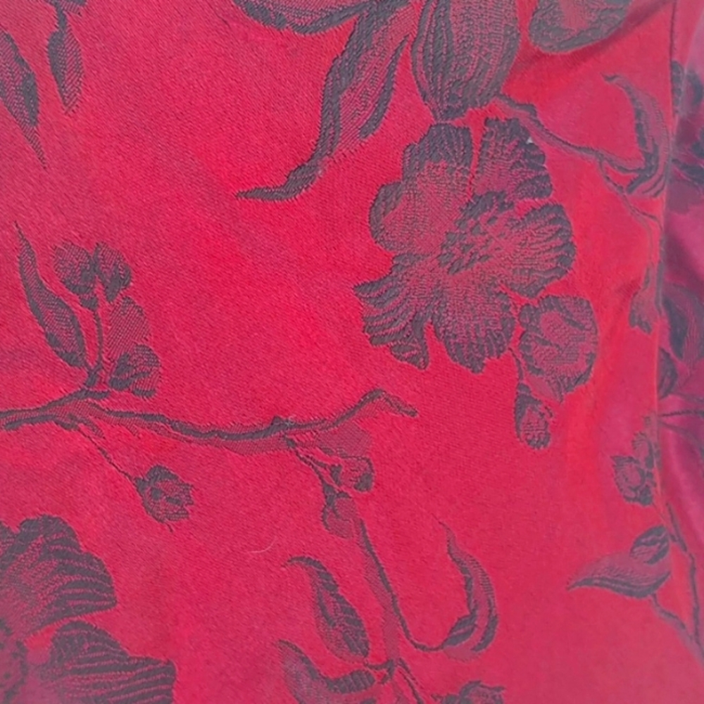 Dress - Picture 5 of 6